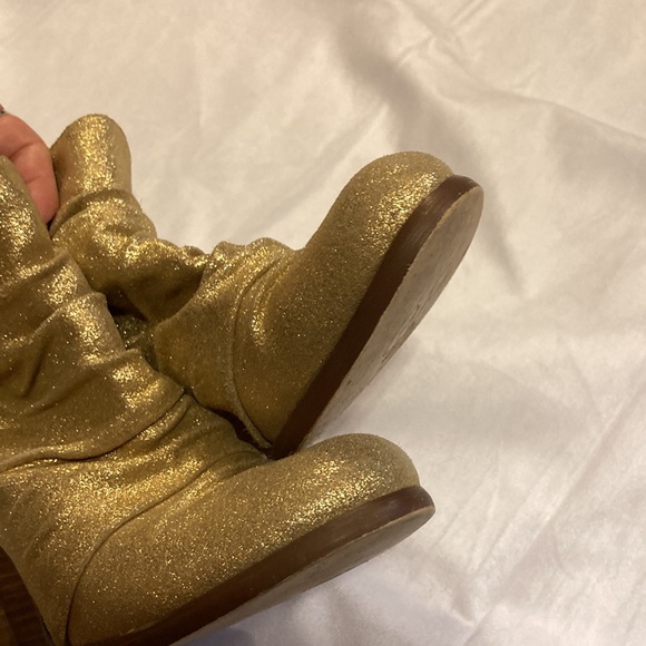 Seychelles gold glitter leather upper bootie size 7 - Picture 9 of 9